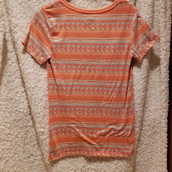 Shirt - Picture 3 of 4